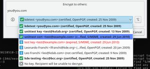 Key selection dropdown listing certified OpenPGP and S/MIME keys with green checkmarks, an expired key in red, and a no-key entry noting the recipient will be unable to decrypt